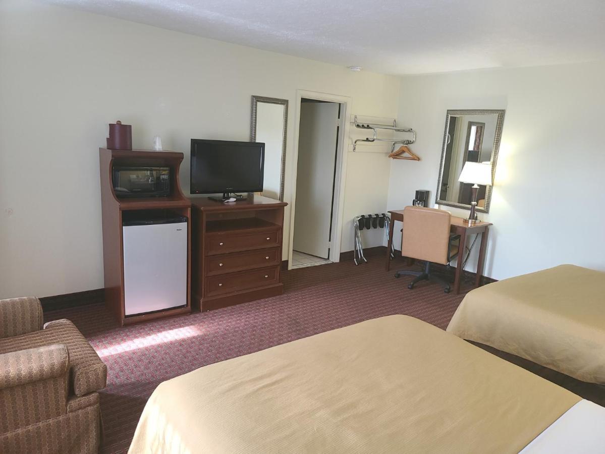 Budget Inn - Farmington מראה חיצוני תמונה