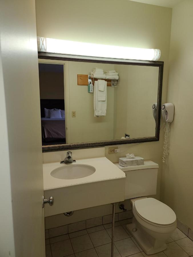 Budget Inn - Farmington מראה חיצוני תמונה